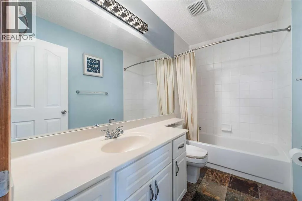 9 Valley Meadow Close NW