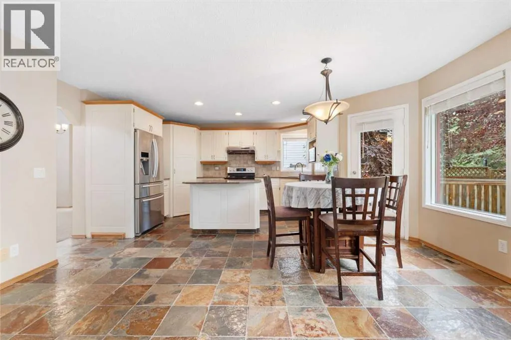 9 Valley Meadow Close NW