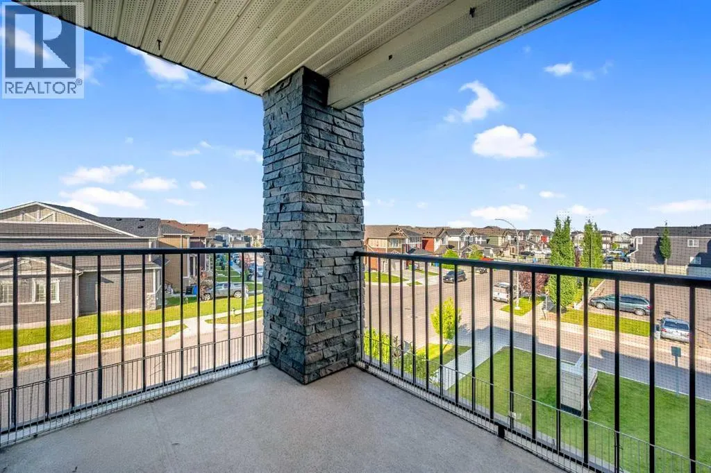 319, 5 Saddlestone Way NE