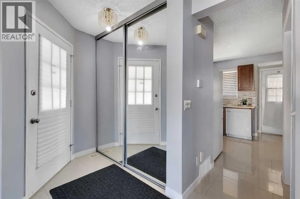 43 MARTINWOOD Road NE