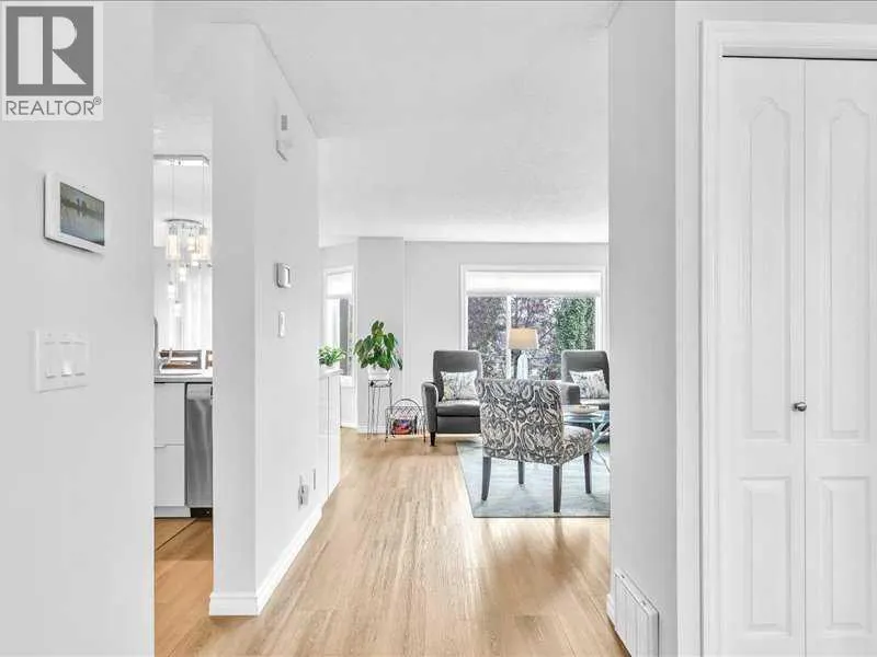 104 Bridlewood Road SW