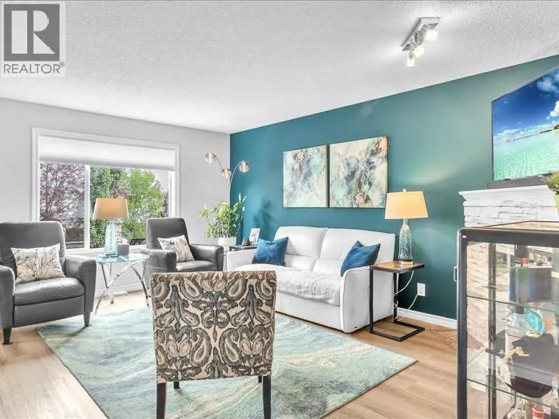 104 Bridlewood Road SW