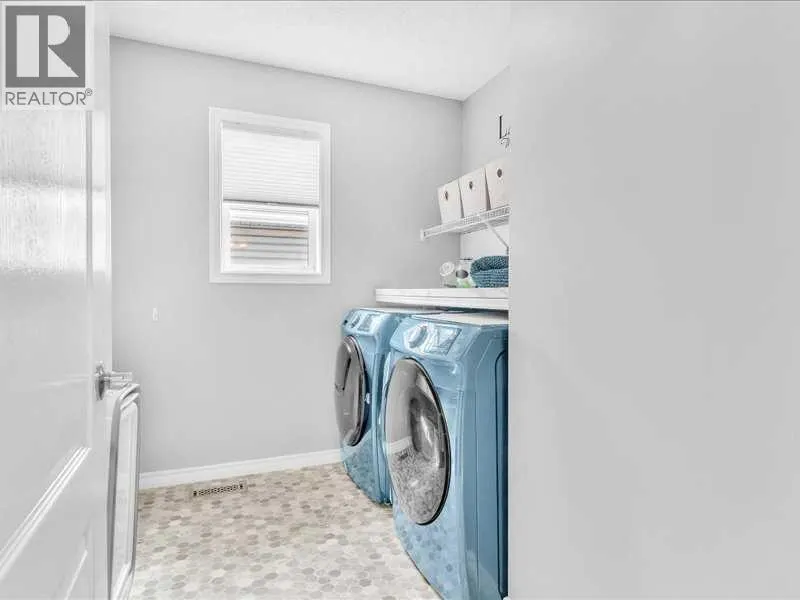 104 Bridlewood Road SW