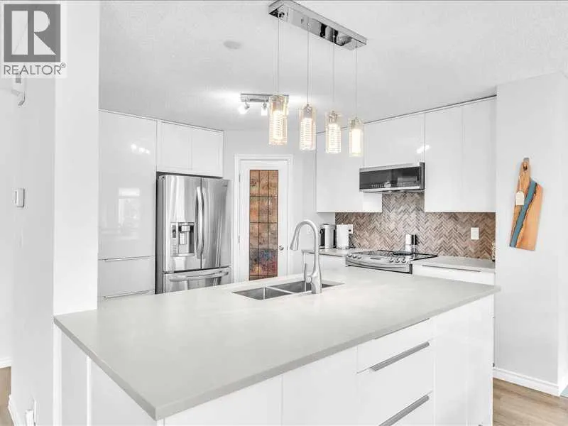104 Bridlewood Road SW