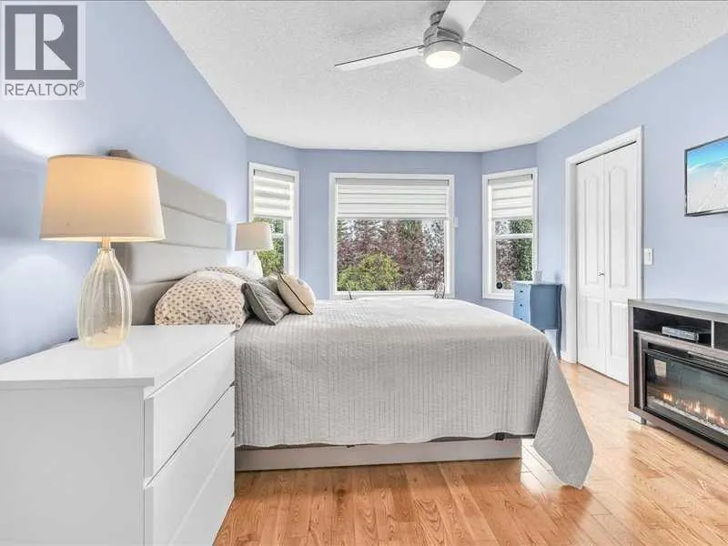 104 Bridlewood Road SW