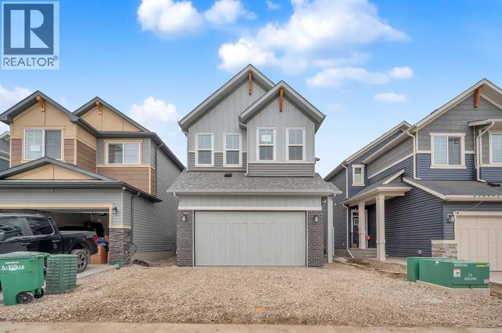 1182 Chinook Winds Circle SW