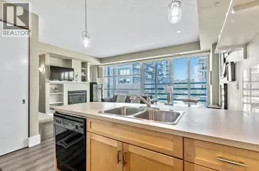 202, 205 Riverfront Avenue SW