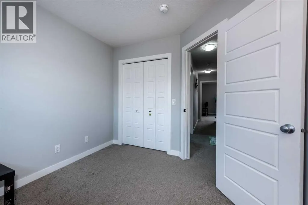 44 skyview Circle NE