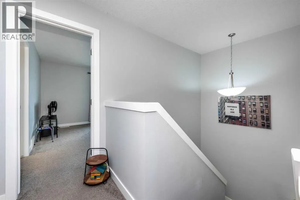 44 skyview Circle NE