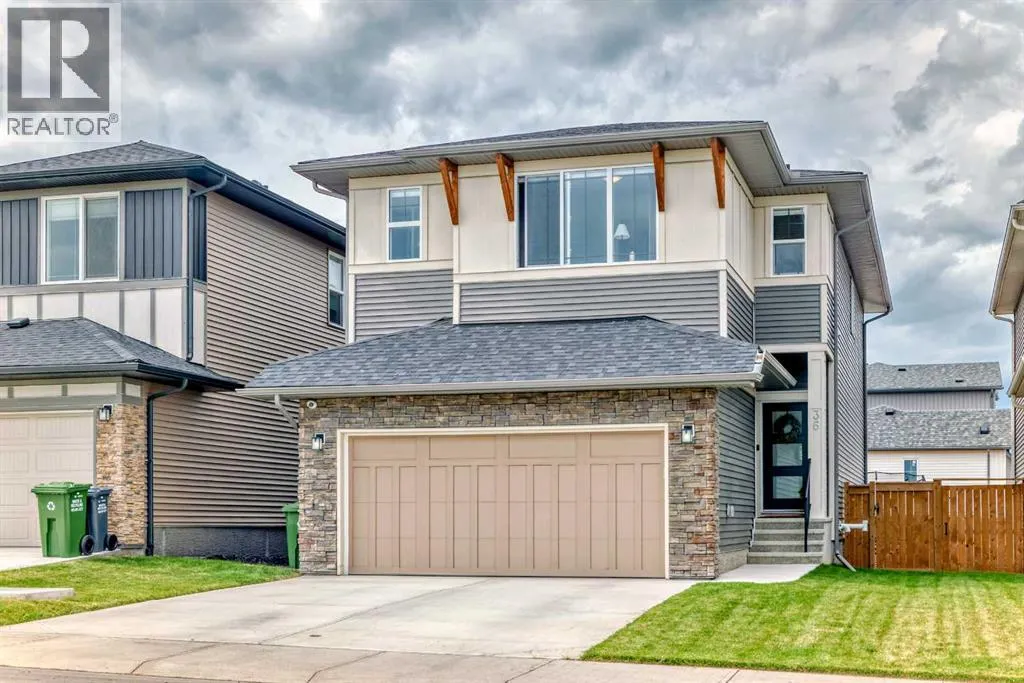 36 Emberside Green