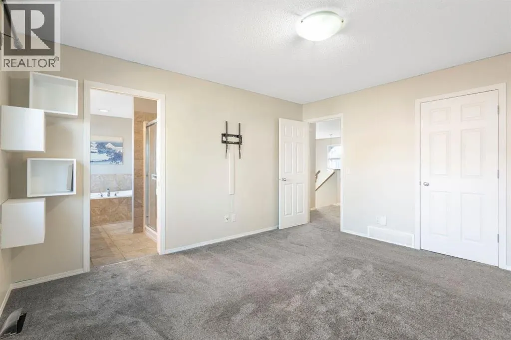 134 Autumn Close SE