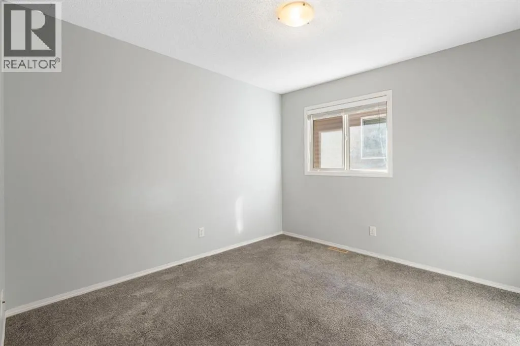134 Autumn Close SE