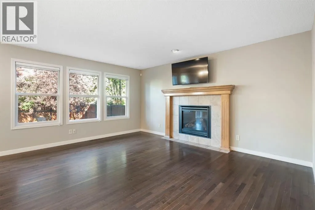 134 Autumn Close SE