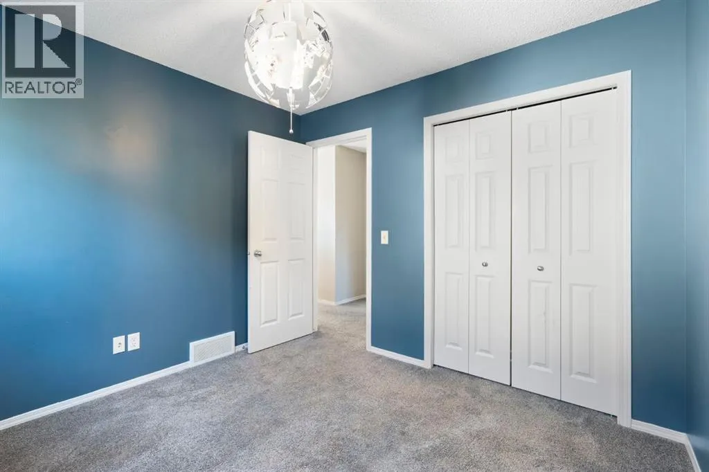 134 Autumn Close SE