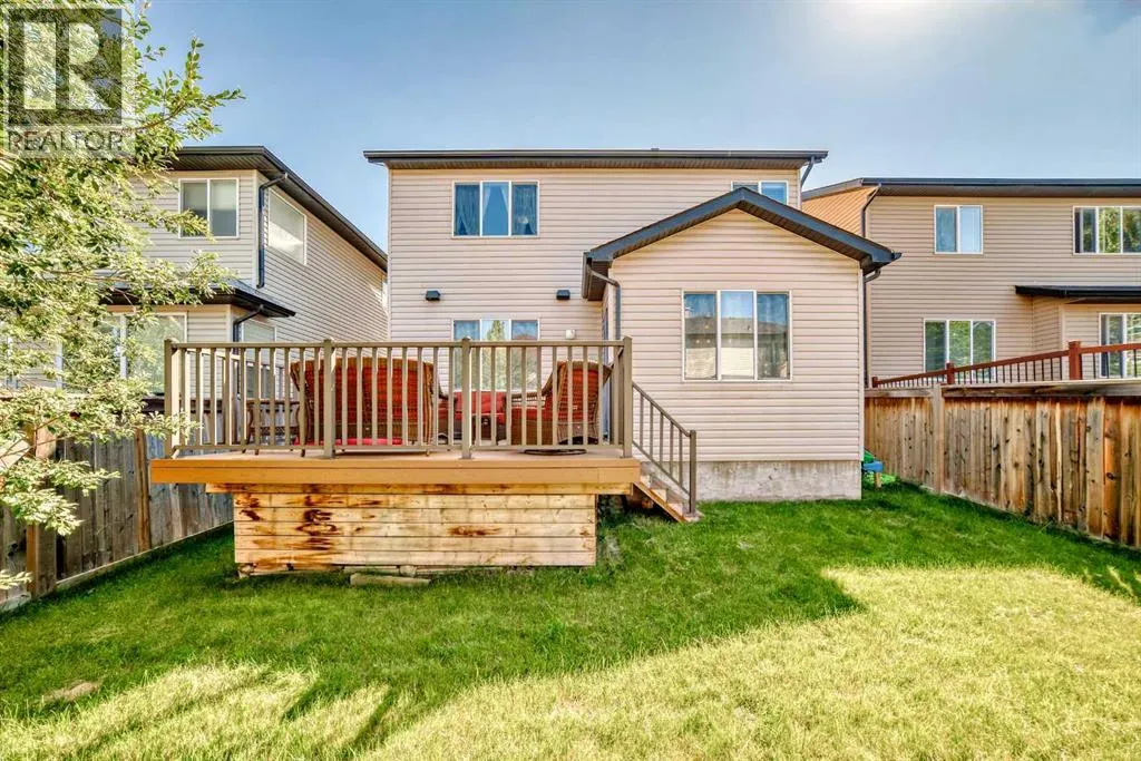 196 Everwoods Green SW