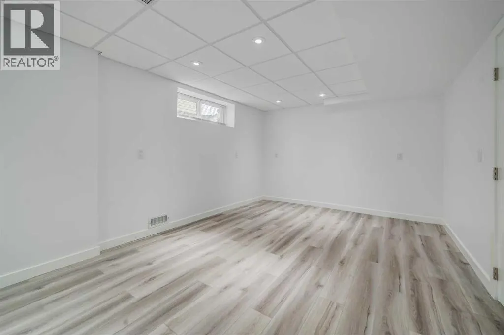45 Cranberry Square