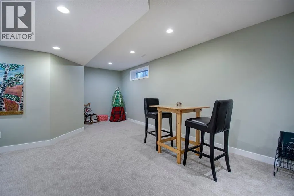 36 Harvest Oak Place NE