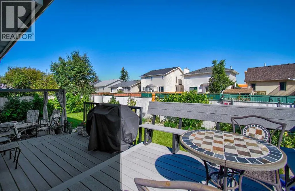 36 Harvest Oak Place NE