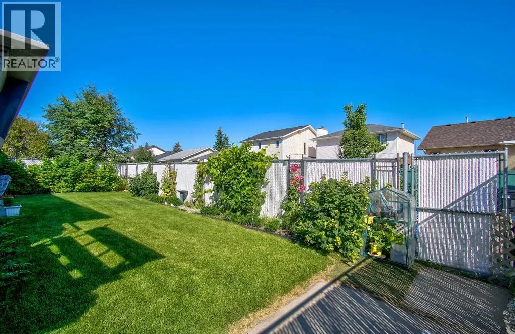 36 Harvest Oak Place NE