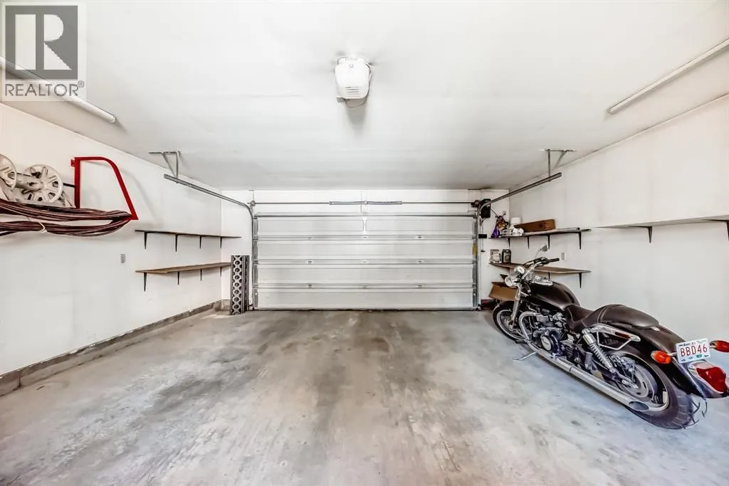 33 Covepark Road NE
