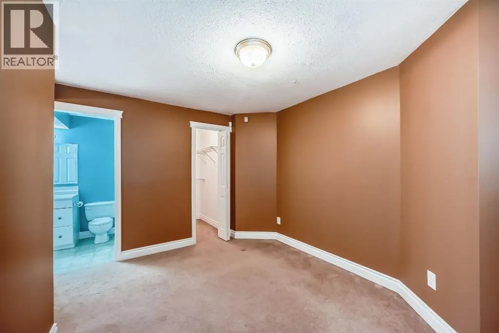 33 Covepark Road NE