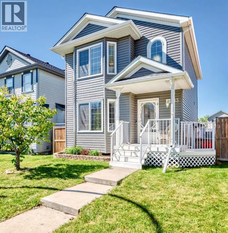33 Covepark Road NE