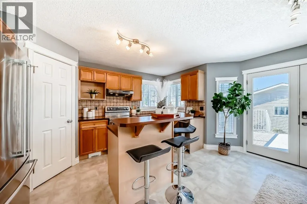 33 Covepark Road NE