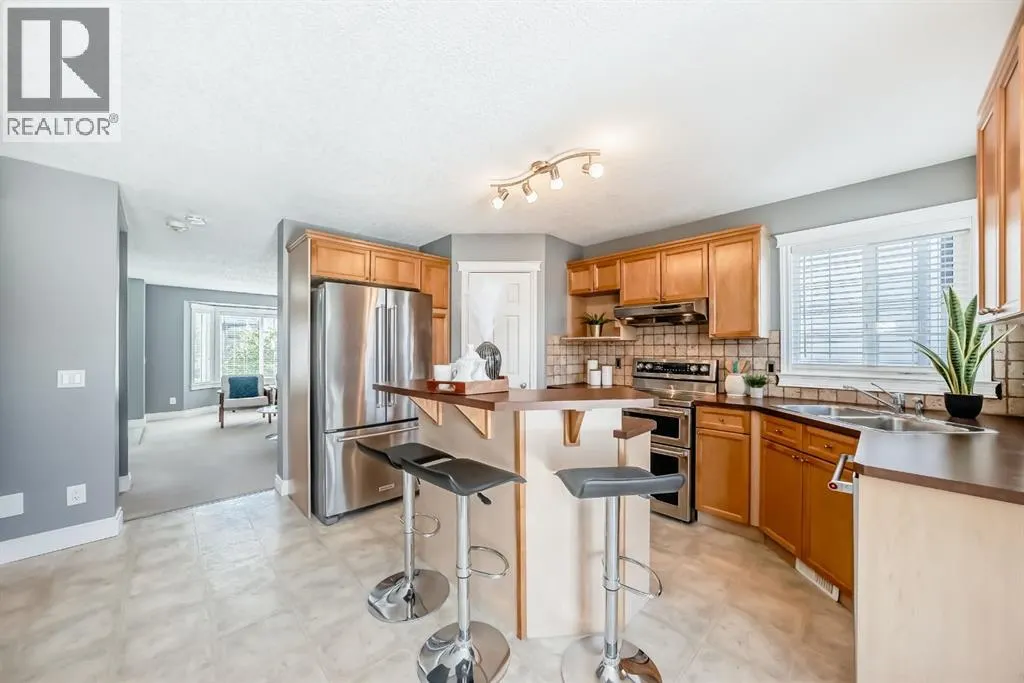 33 Covepark Road NE