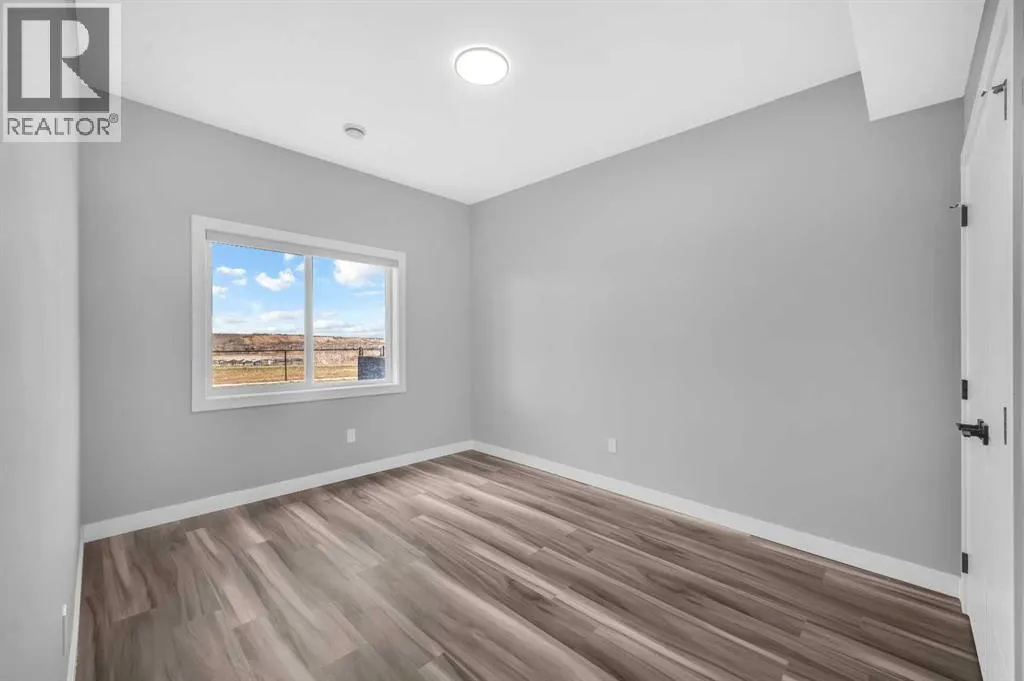 252 Walcrest View SE