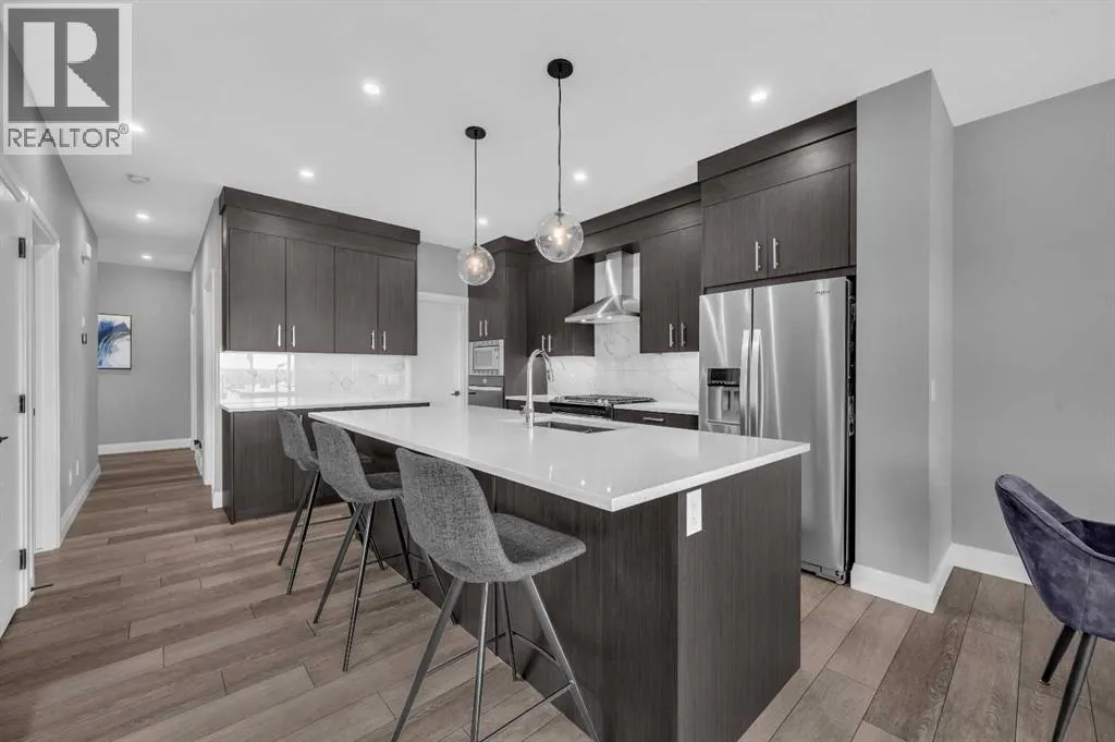 252 Walcrest View SE