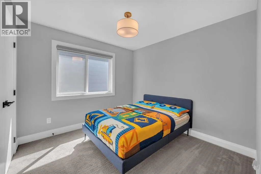 252 Walcrest View SE