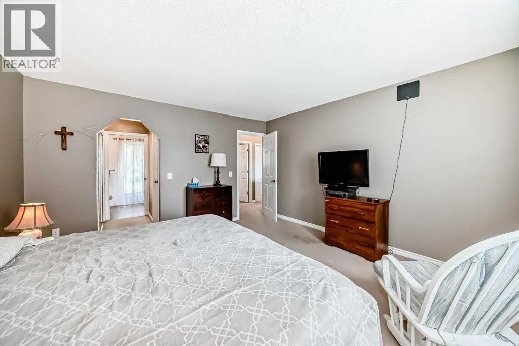 13 Riverview Circle