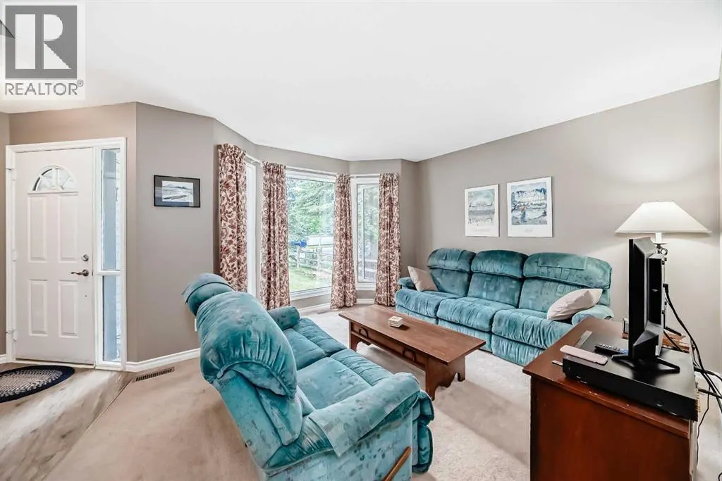13 Riverview Circle
