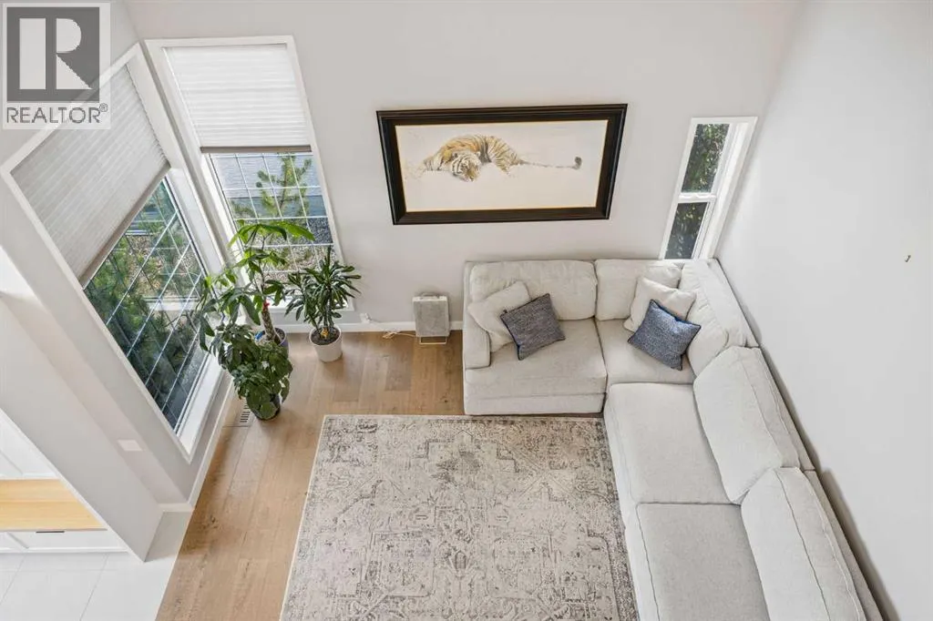 47 Mckenzie Lake Crescent SE