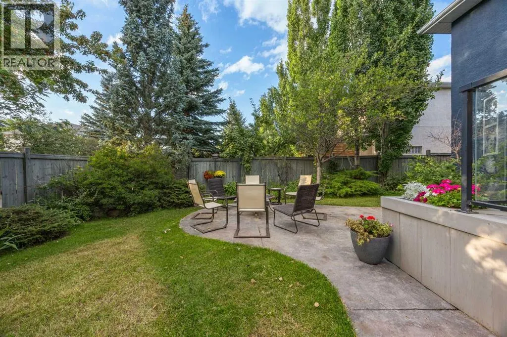 47 Mckenzie Lake Crescent SE