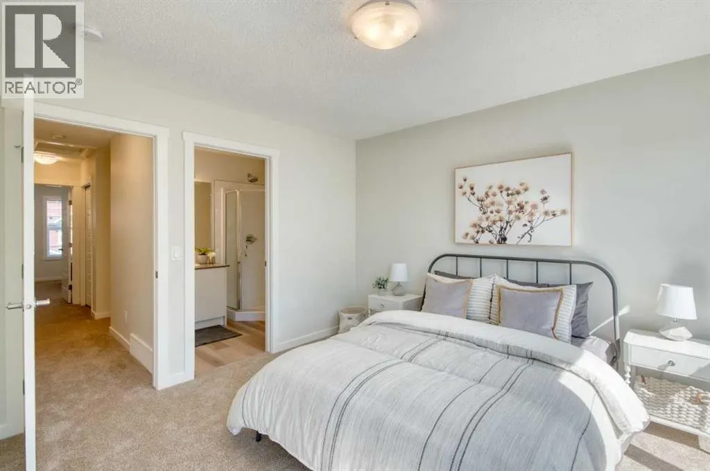 710, 135 Mahogany Parade SE