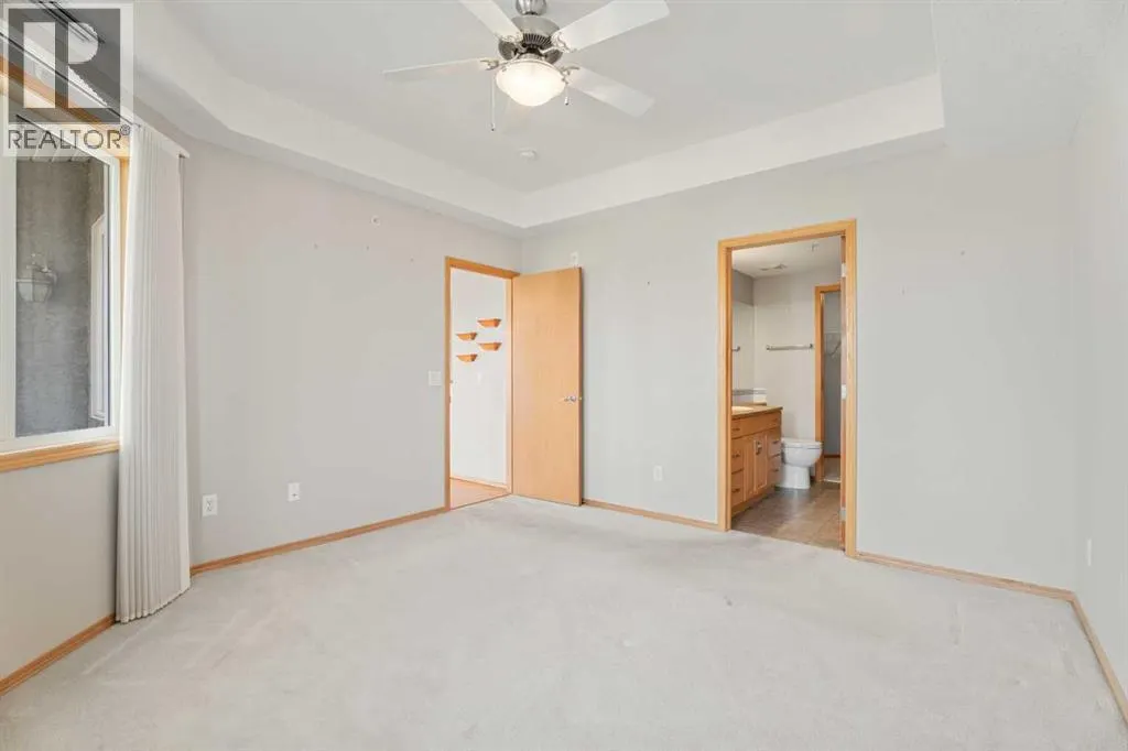 207, 15 Everstone Drive SW