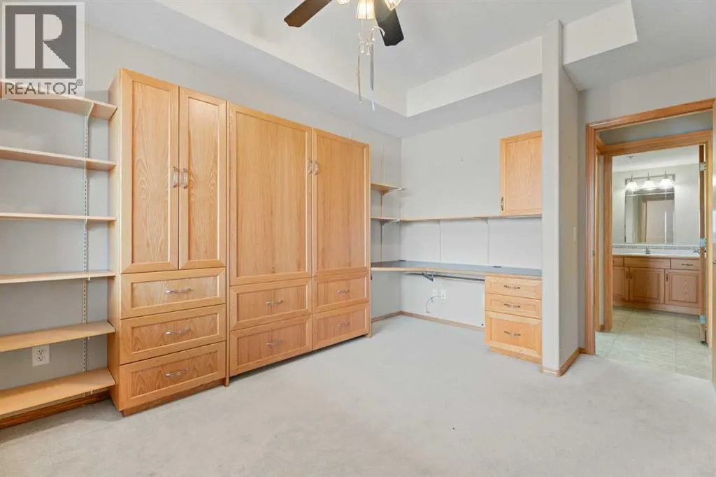 207, 15 Everstone Drive SW