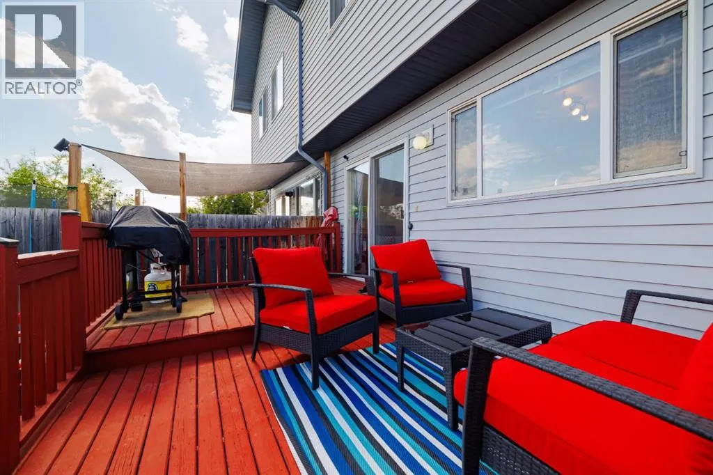 362 Elgin View SE