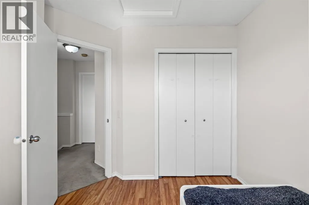 362 Elgin View SE