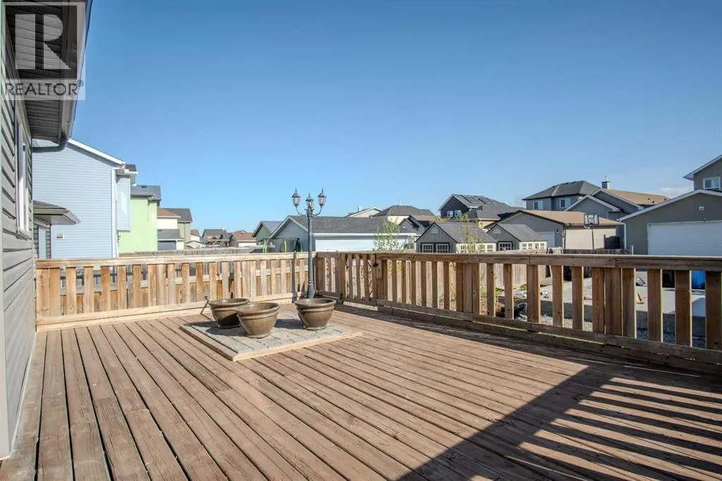 23 Saddlebrook Gardens NE