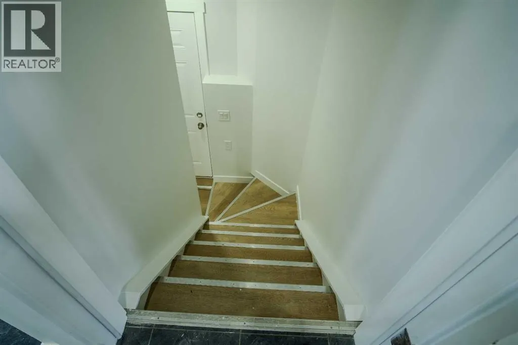 23 Saddlebrook Gardens NE