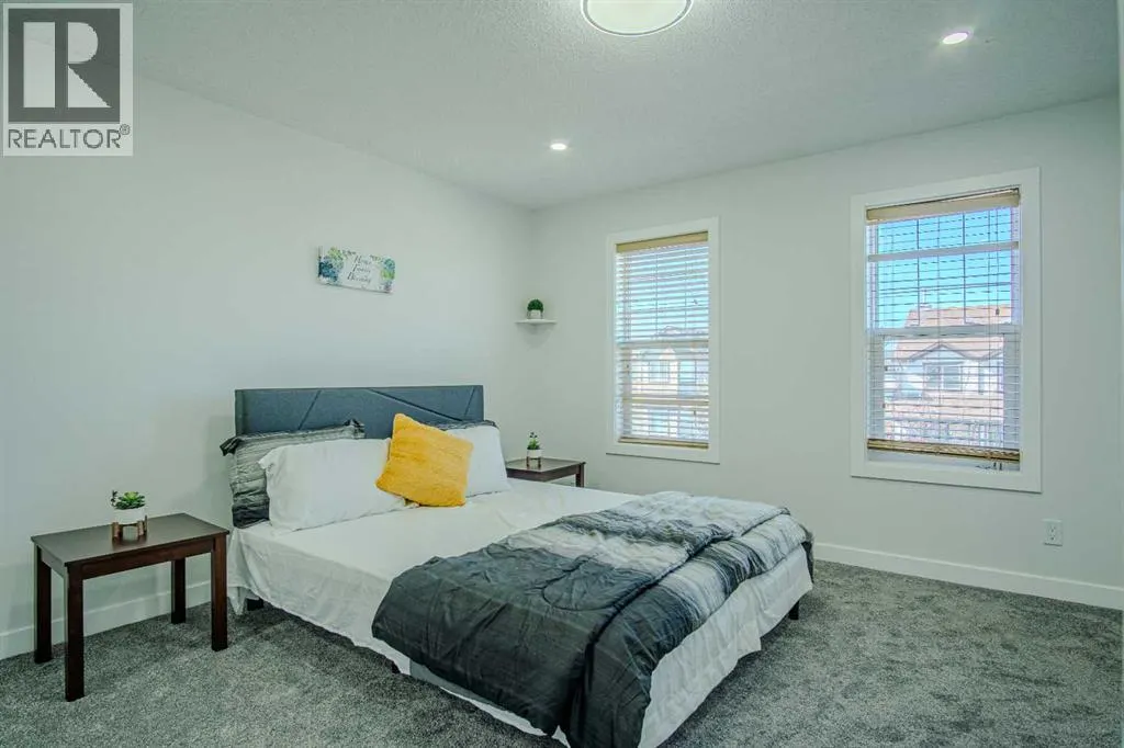 23 Saddlebrook Gardens NE