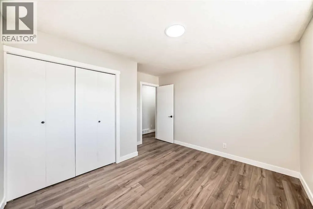 708 Maryvale Way NE