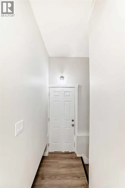 708 Maryvale Way NE
