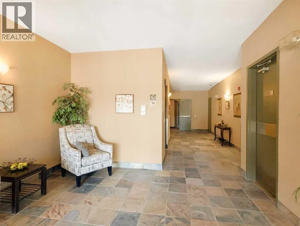 4306, 92 Crystal Shores Road