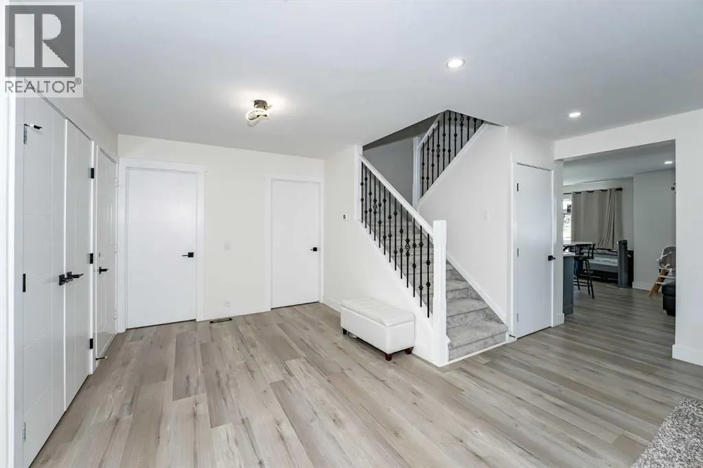 77 Del Ray Road NE