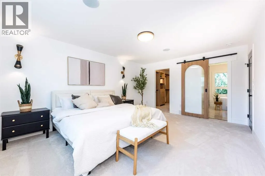 216 Pump Hill Crescent SW