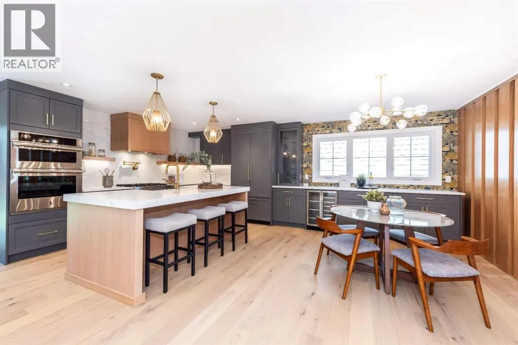 216 Pump Hill Crescent SW