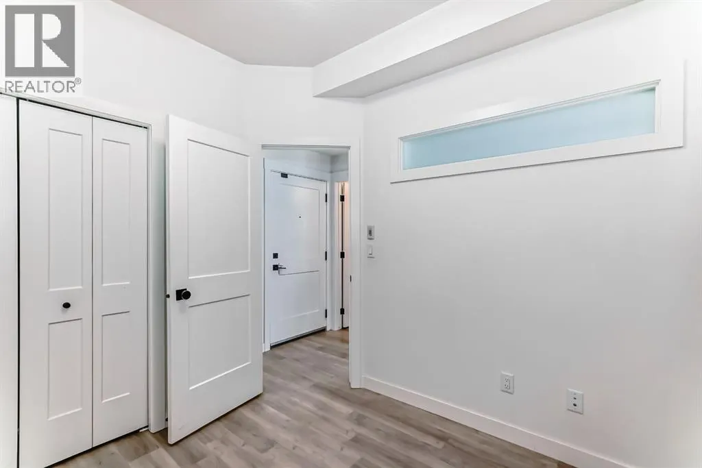 113, 10 Sage Hill Walk NW
